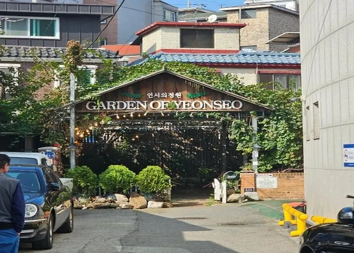 K-beauty Salon Stay, 5-min Walk To Yeonsinnae Station, Gtx-a 5 Min To Station, Gyeongbokgung, Hongdae, 명동, Bukhansan & Goyang Sports Complex, Sleeps 5 * Séoul