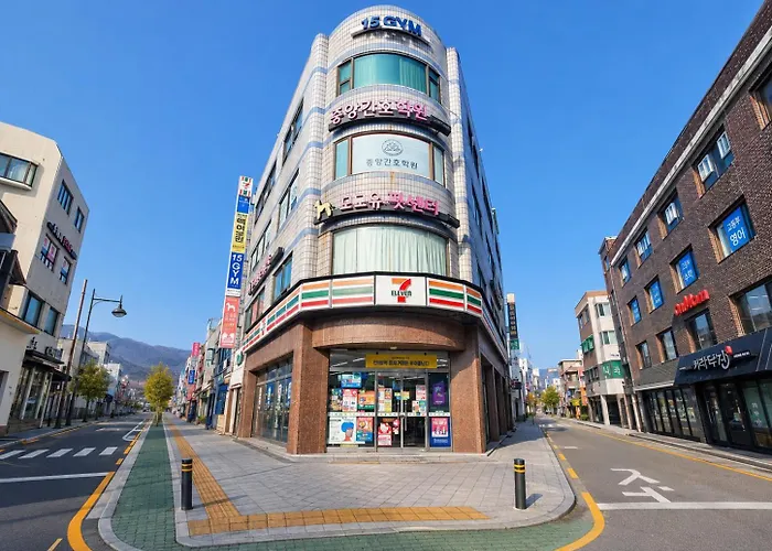 K-beauty Salon Stay, 5-min Walk To Yeonsinnae Station, Gtx-a 5 Min To Station, Gyeongbokgung, Hongdae, 명동, Bukhansan & Goyang Sports Complex, Sleeps 5 *