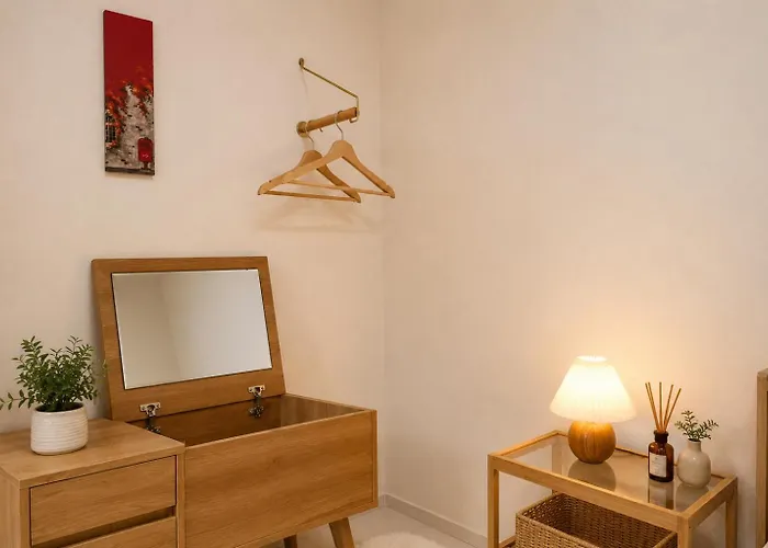 Villa K-beauty Salon Stay, 5-min Walk To Yeonsinnae Station, Gtx-a 5 Min To Station, Gyeongbokgung, Hongdae, 명동, Bukhansan & Goyang Sports Complex, Sleeps 5 Séoul
